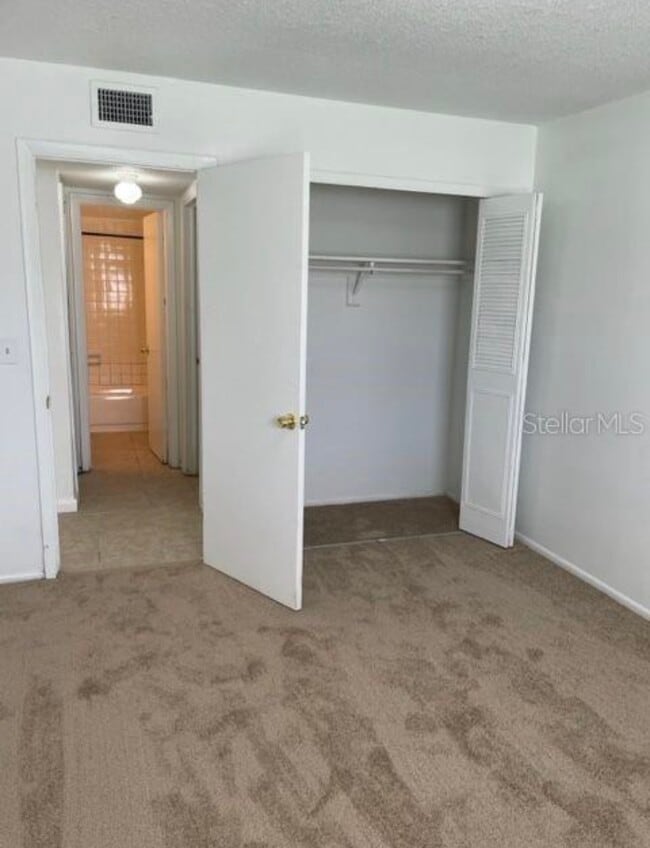 Building Photo - Virginia Drive Apartments