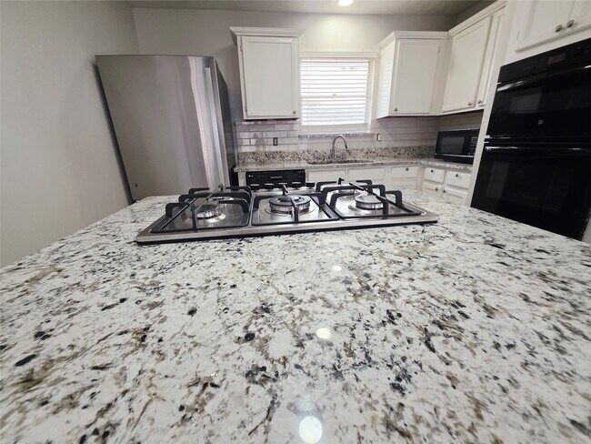 Foto del edificio - 15330 Oak Terrace Dr