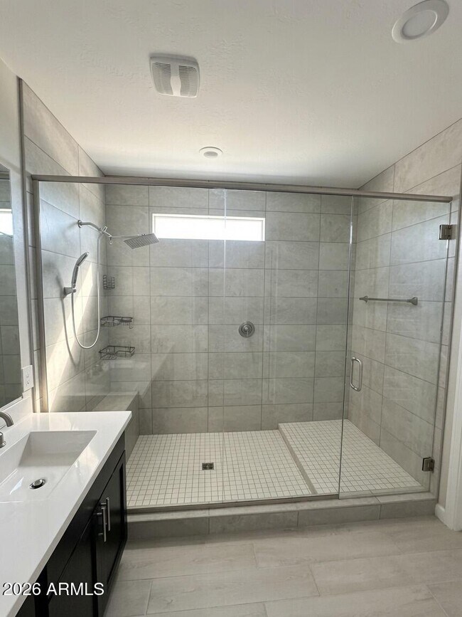 Foto del edificio - 4873 E Muriel Dr