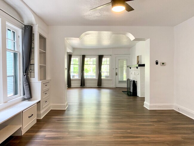 Foto del edificio - 2634 Hampshire Rd