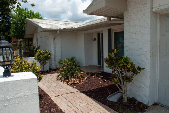 Foto del edificio - 3/Bedroom 3/Bath Tarpon Springs Home