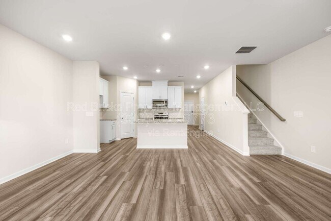 Foto del edificio - 5253 Brailey Cir