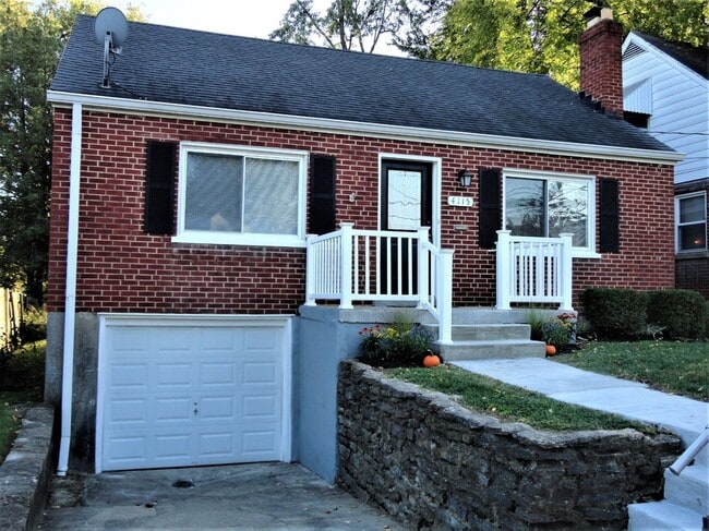 CHEVIOT - Adorable 3+ Bed 1 bath brick hom... - CHEVIOT - Adorable 3+ Bed 1 bath brick hom... House