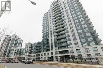 Building Photo - 20 N Park Rd