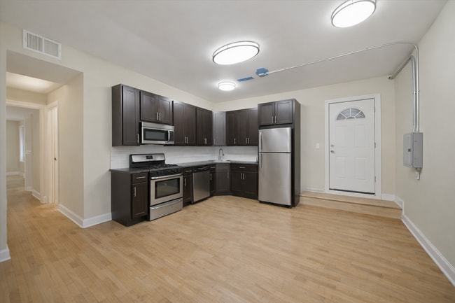 Building Photo - 3001 N Central Park Ave