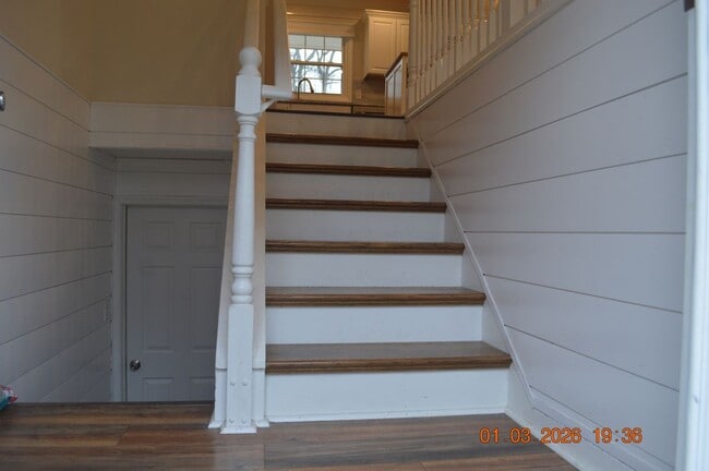 Foto del edificio - 1636 Gibbons Rd