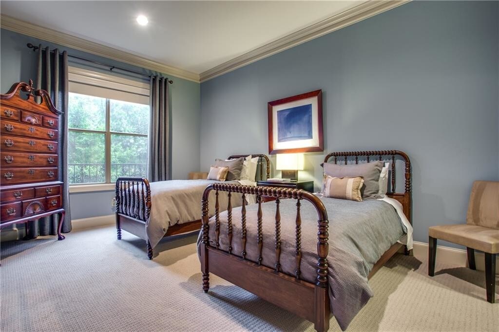 Foto principal - 3303 Blackburn St