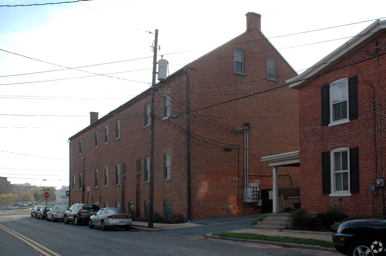 Building Photo - Frederick Street Lofts