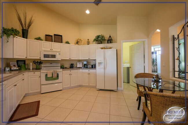 Building Photo - BRIDGEWATER BAY - 3 BEDS / 3 BATHS - GREAT...