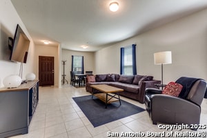 Building Photo - 13923 Knob Crk