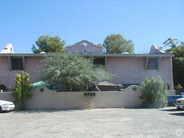 Building Photo - 322-328 S 3rd Ave
