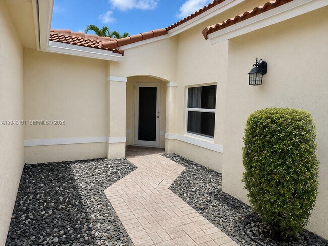 Foto del edificio - 17905 SW 10th Ct