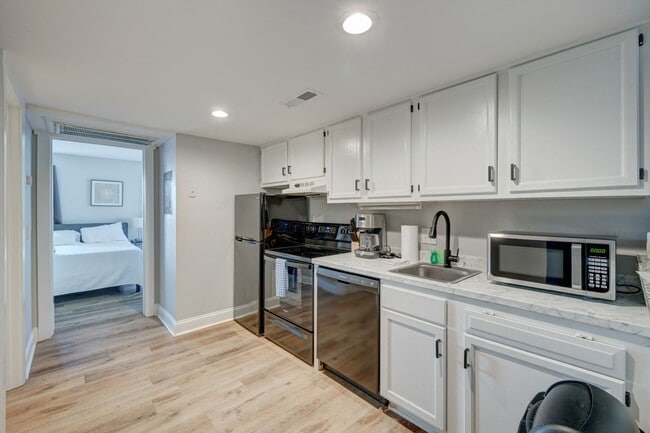 Foto del edificio - 4756 Seahawk Ct