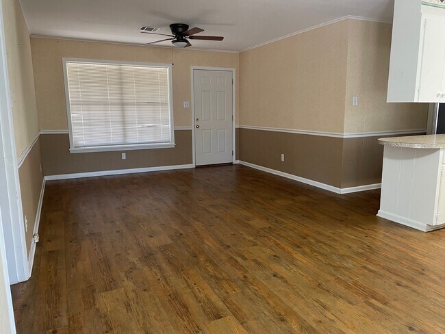 Foto del edificio - 800 Louisiana Ave