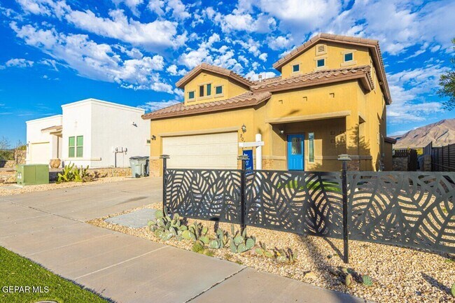 Foto del edificio - 2058 Bluff Creek St