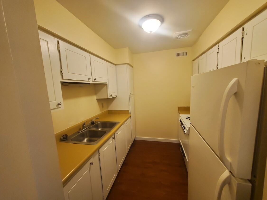 Foto principal - 1532 Hobson Dr