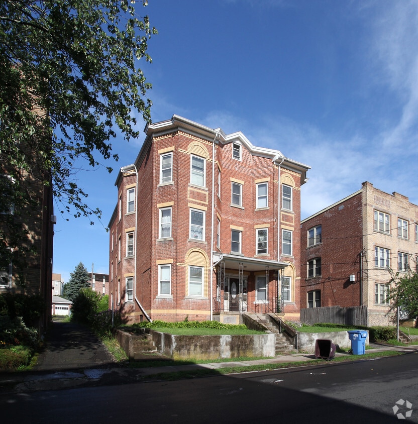 326 High St, New Britain, CT 06051 Apartments in New Britain, CT