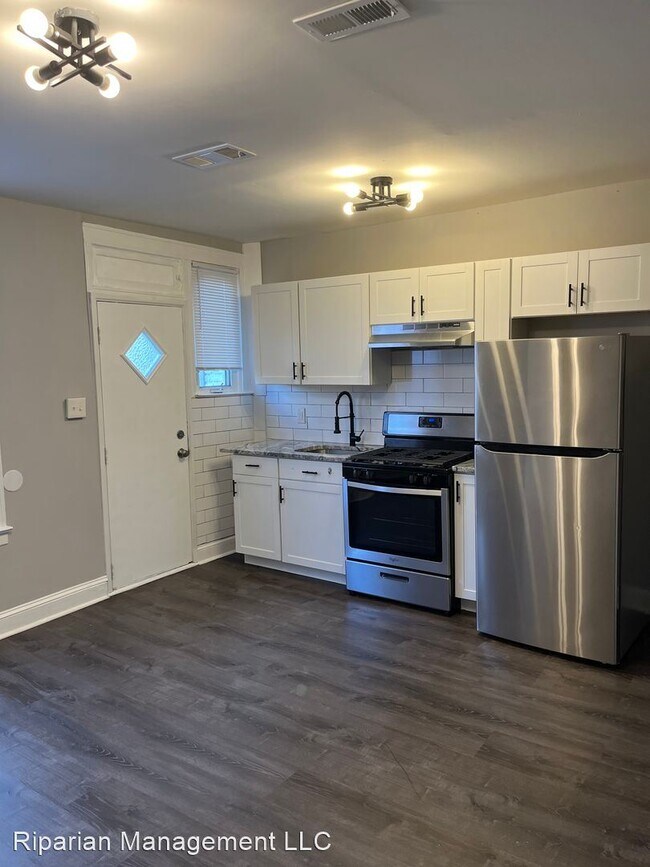 Building Photo - 3 br, 1 bath House - 3204 Elmora Avenue