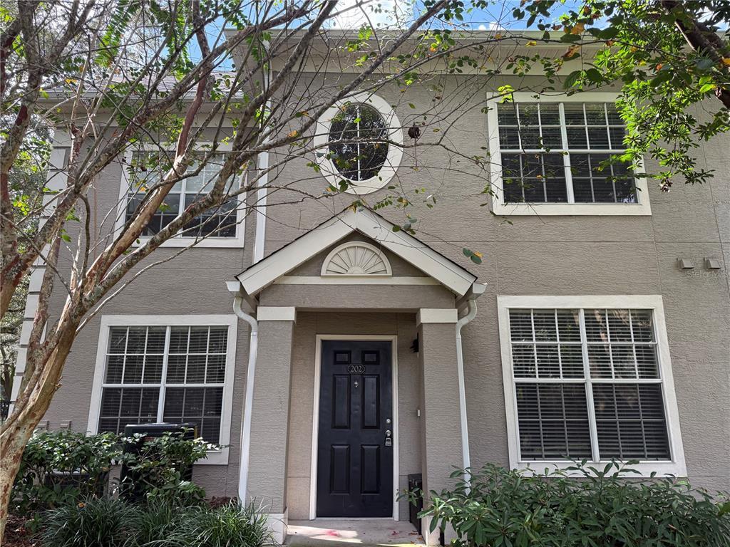 Foto principal - 12932 Penn Station Ct