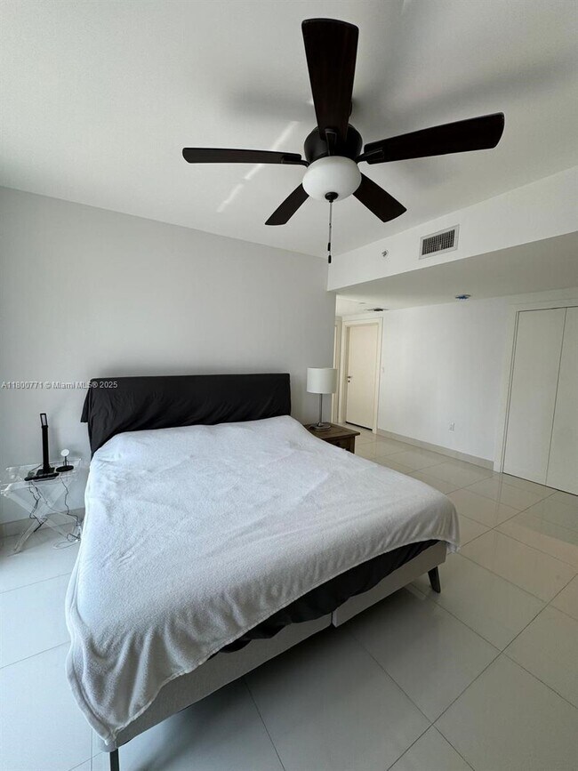 Foto del edificio - 200 Biscayne Blvd Way