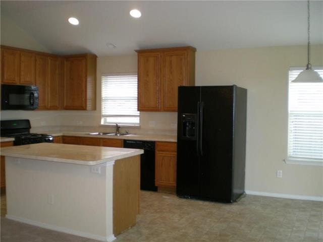 Foto del edificio - 112 Birdbrook Dr