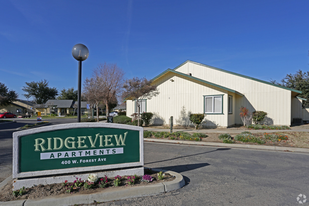 Foto principal - Ridgeview Apartments