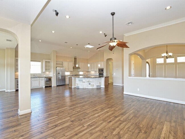 Building Photo - 407 Bonaire Ct