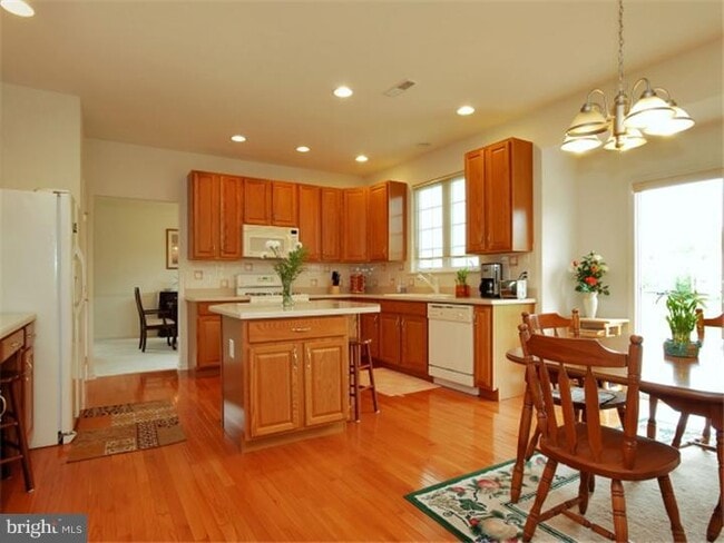 Building Photo - 3 Kirby Cir