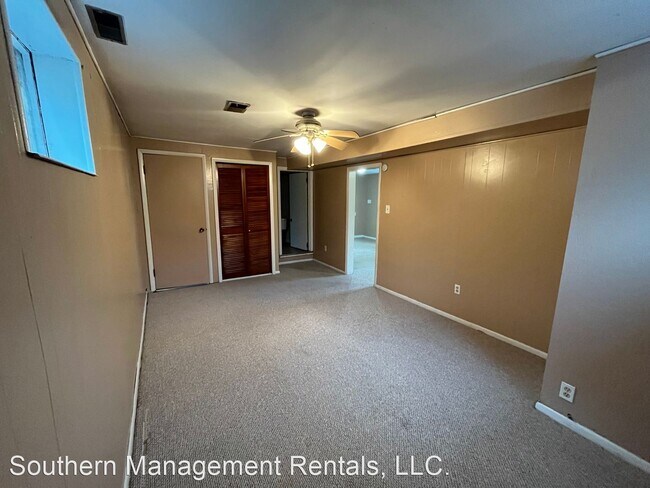 Building Photo - 1 br, 1 bath House - 52B N. Penn St.