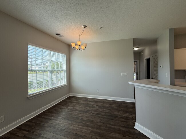 Foto del edificio - 4930 Crab Pond Ct