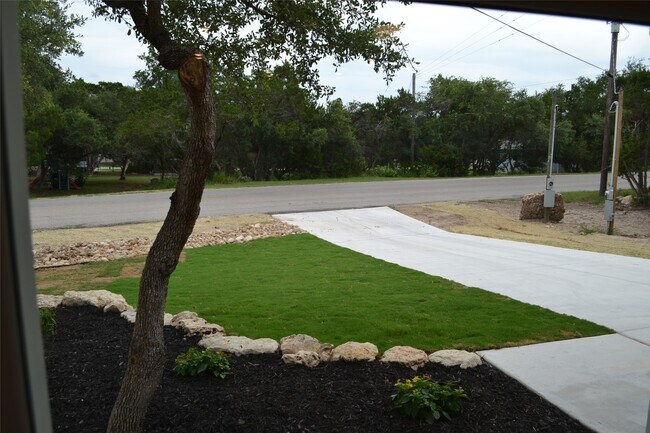 Foto del edificio - 729 Canyon Bend