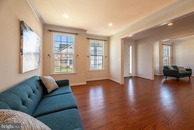 Building Photo - 41418 Nicholson Meadows Pl