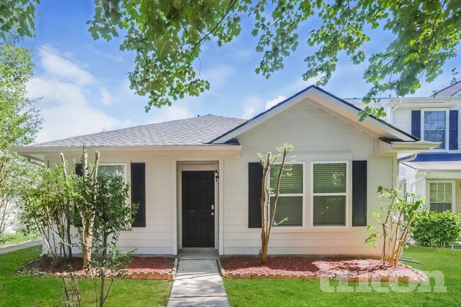 Building Photo - 15810 W Park Ct