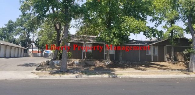 Primary Photo - Apartment For Rent in Fresno