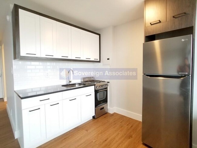 Building Photo - 1370 Saint Nicholas Avenue
