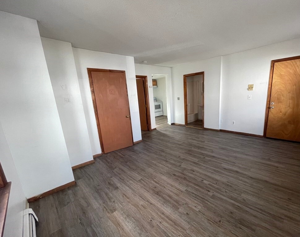 136 5th St Unit 1, Fall River, MA 02721 Room for Rent in Fall River