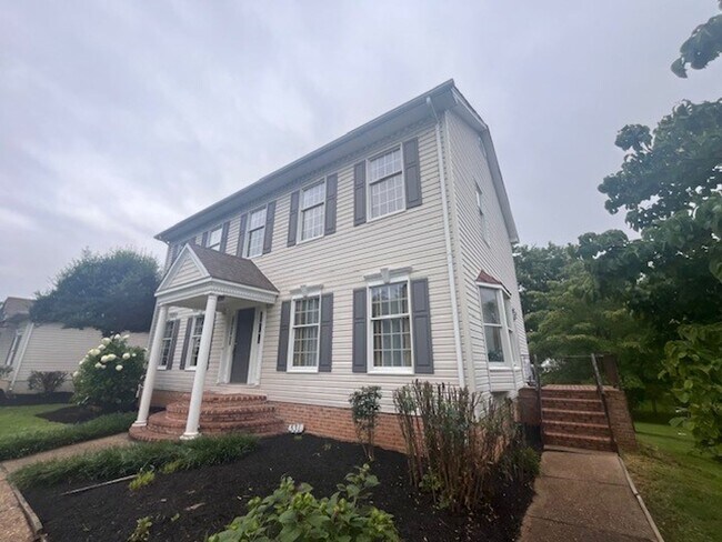 Foto del edificio - 3-bedroom! Garage Space & Privacy! Look no further...