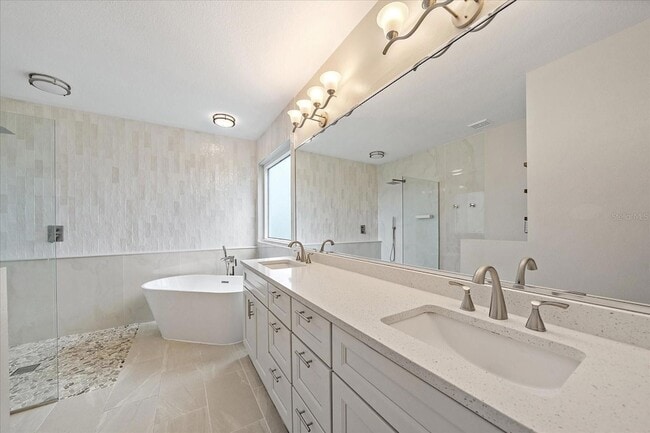 Building Photo - 8328 Haven Harbour Way