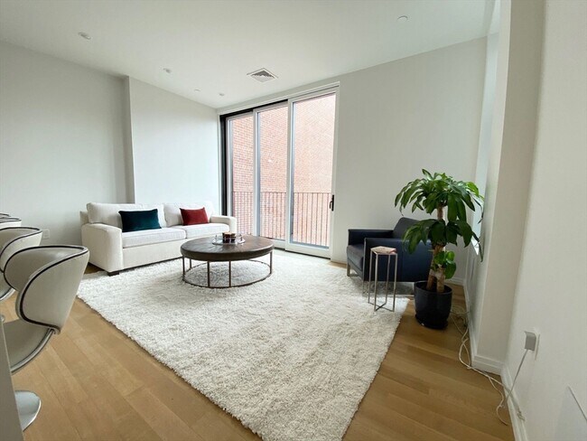Foto del edificio - 7 E Springfield St