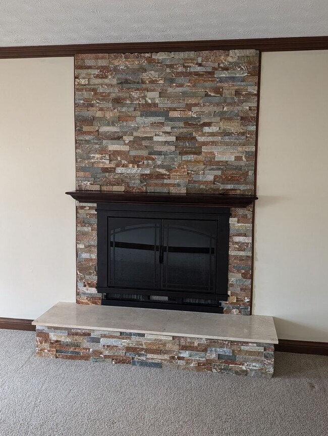 Foto del edificio - 4 Bedroom Beavercreek Home - AVAILABLE NOW!