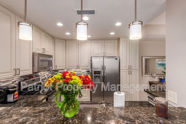 Foto del edificio - 9708-9708 E Vía Linda