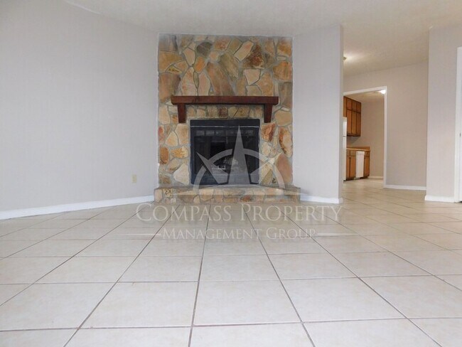 Building Photo - 513 Timber Ridge Ct