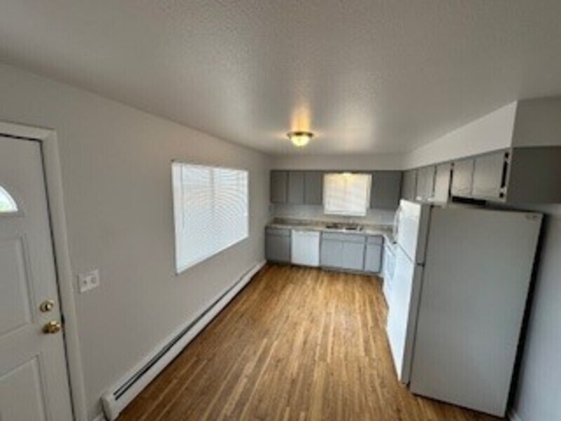 Foto principal - 1428 E 16th St