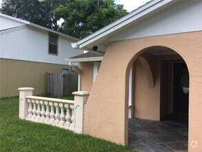 Building Photo - 12510 Queensland Ln