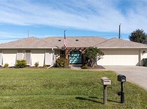 Building Photo - 1304 De Prie Rd