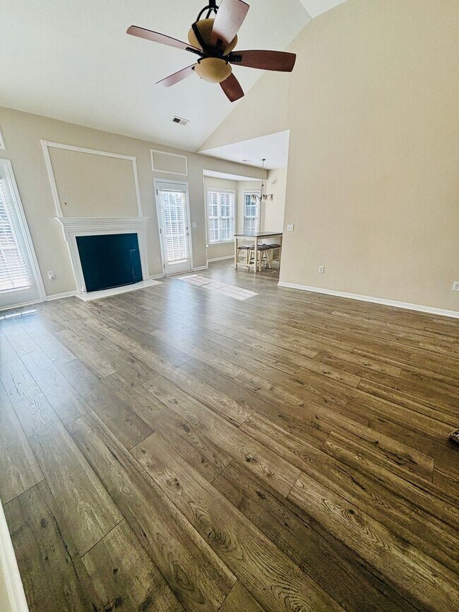 Foto del edificio - Beautiful Single Family Home