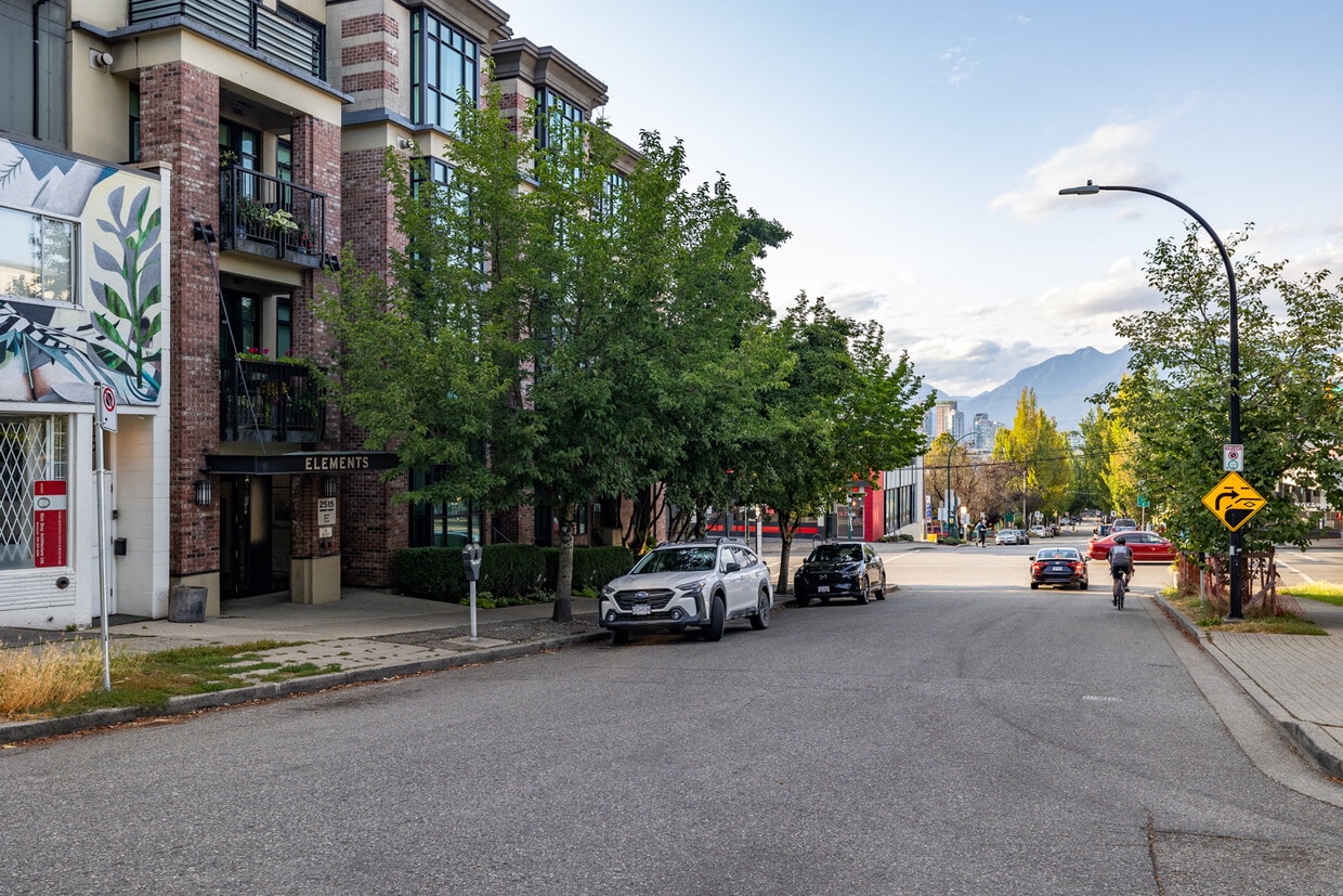 Photo principale - 2515 Ontario St