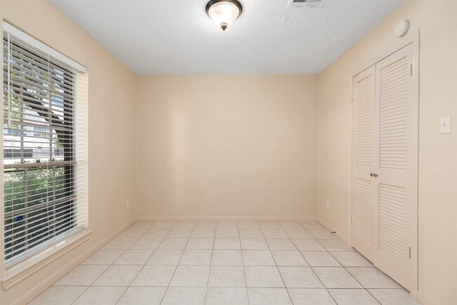 Building Photo - 14215 Lost Meadow Ln