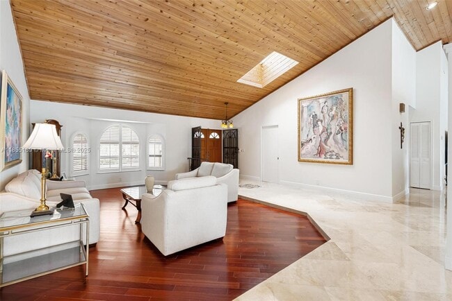 Foto del edificio - 2685 NW 27th Terrace