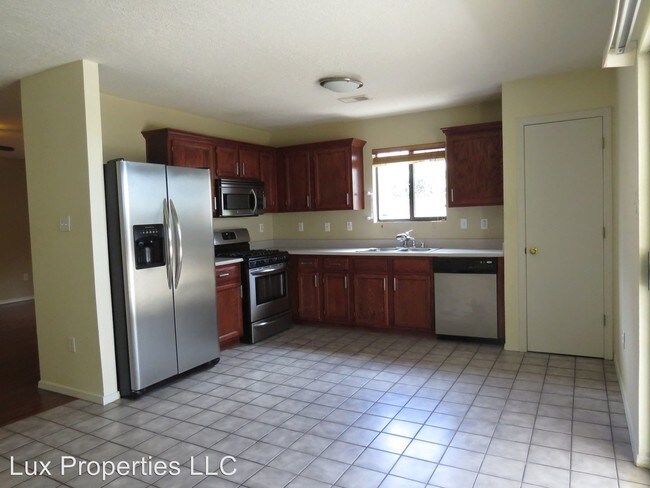 Foto del edificio - 11200 Roan Ave SW